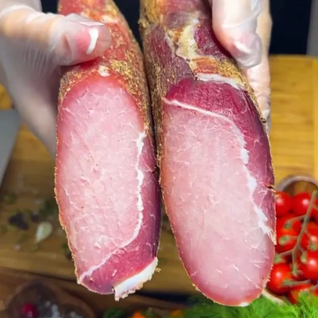 Polandvica dry-cured pork loin cross section showing texture – Ukrainian Smokehouse
